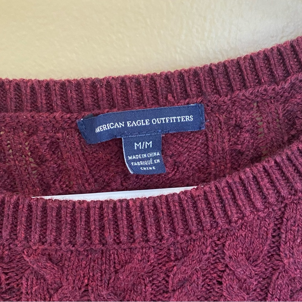 Maroon Burgundy cozy cable knit sweat with zipper details on sides - Picture 4 of 5